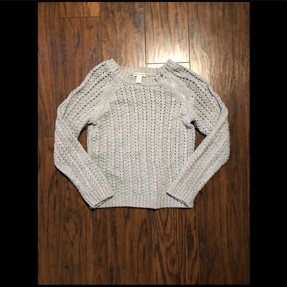 American Eagle Sweater M
